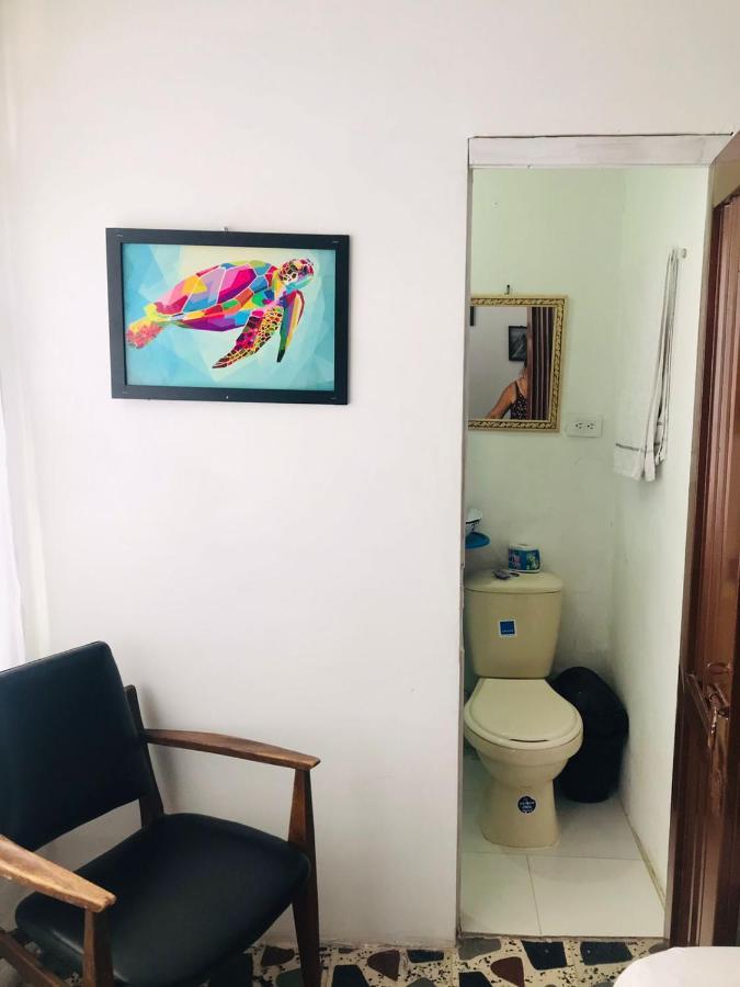 Hostal La 18 Pereira Extérieur photo