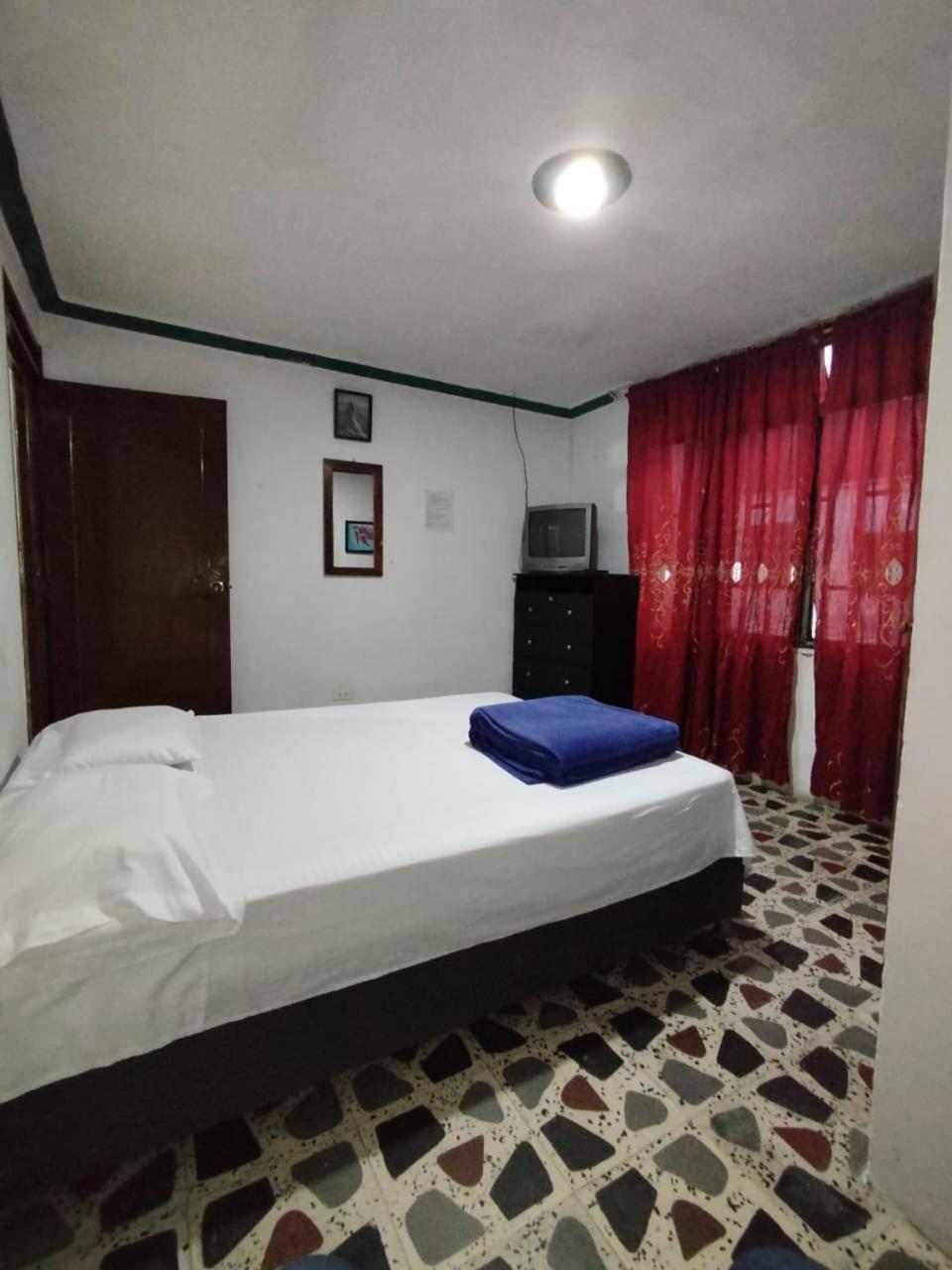 Hostal La 18 Pereira Extérieur photo
